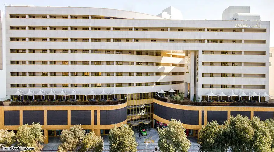 Sun Plaza Hotel Arman