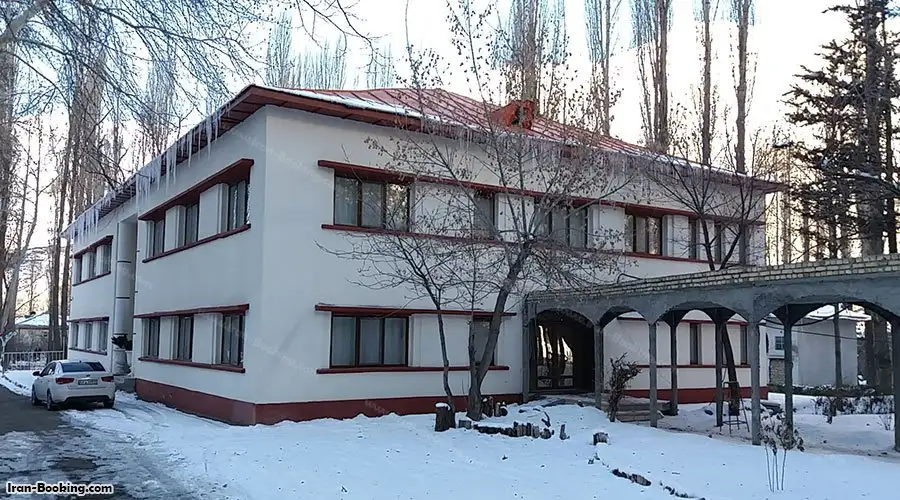 Parsian Azadi Hotel Gachsar