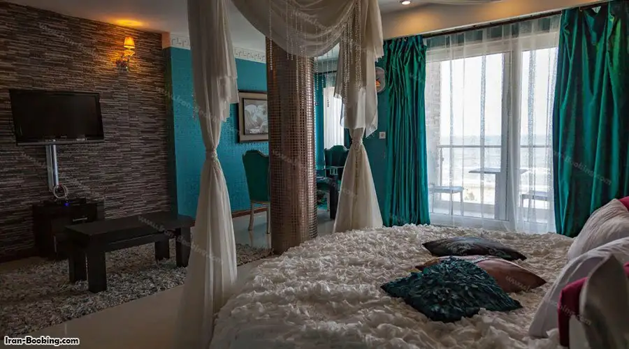 image 3 from Dolphin Hotel Bandar Anzali