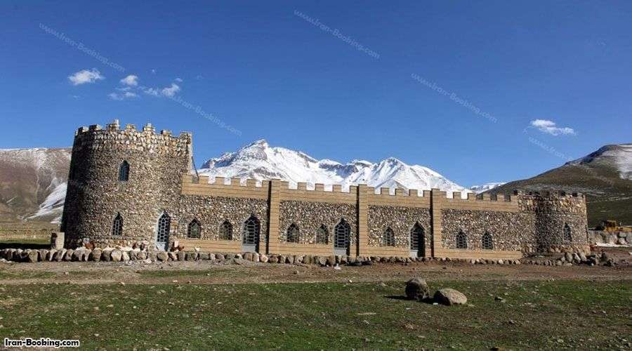 اقامتگاه بومگردی دورنا مشگین شهر