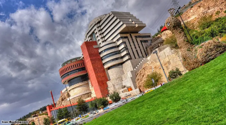 Shiraz Grand Hotel