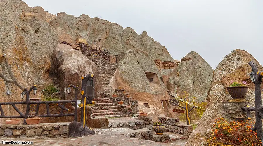 image 2 from Kandovan Rocky Hotel