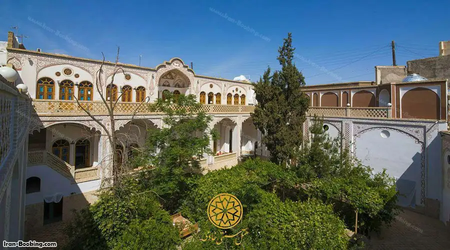 image 2 from Khademi Traditional Hotel