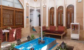 image 2 from Labe Khandagh Hotel Yazd