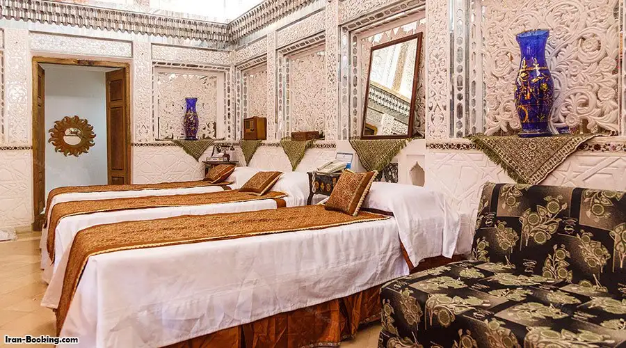 image 3 from Malek-o Tojjar Hotel Yazd