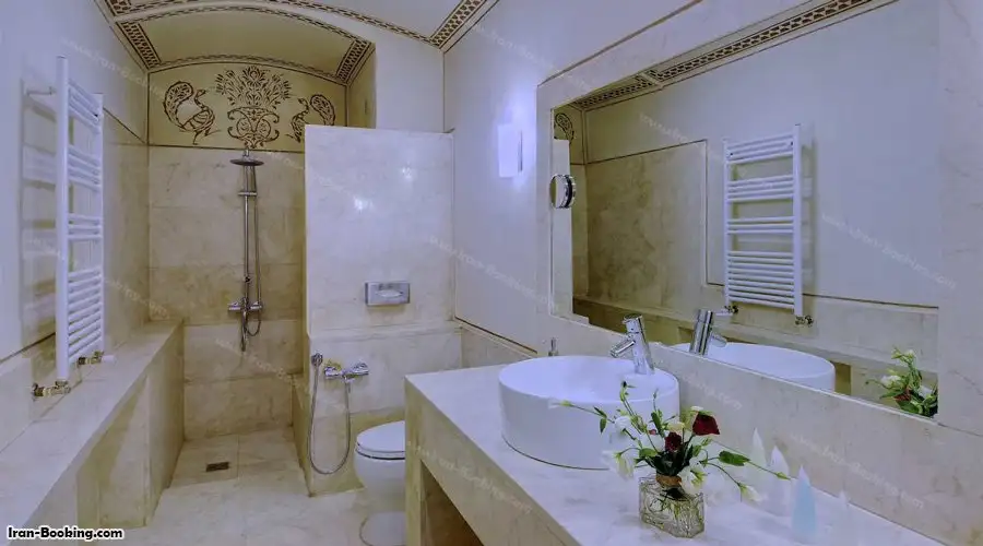 image 13 from Manouchehri Hotel Kashan
