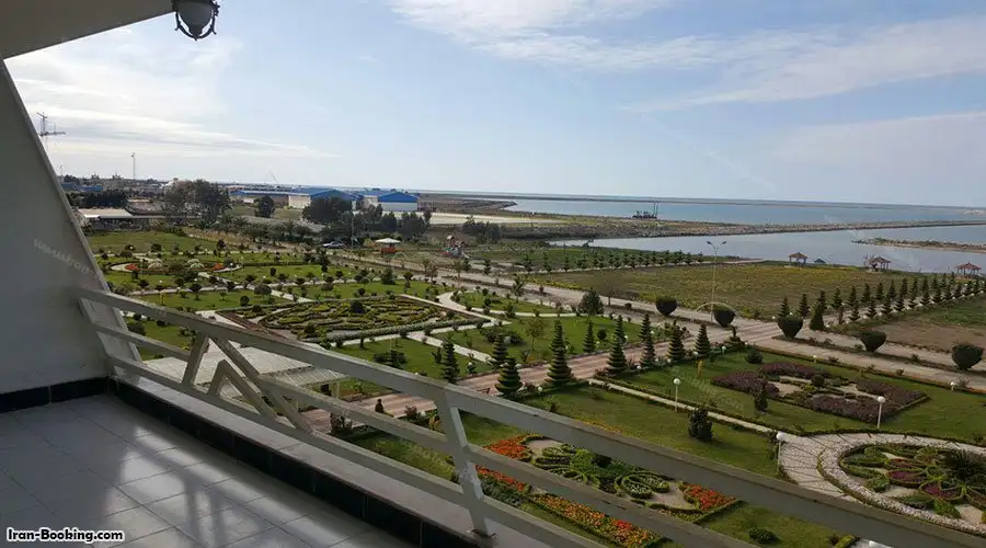 image 4 from Morvarid Sadra Hotel