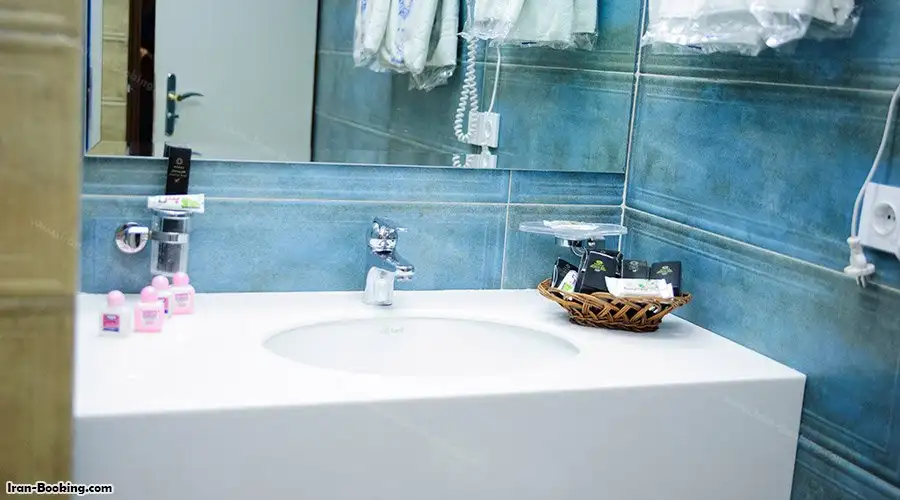 image 11 from Pardisan Hotel Mashhad