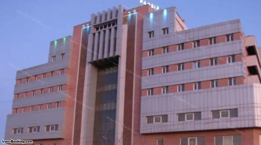 Parsia Hotel Qom