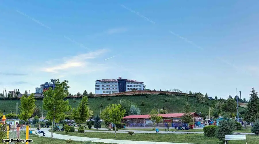 Parsian Azadi Hotel Yasuj