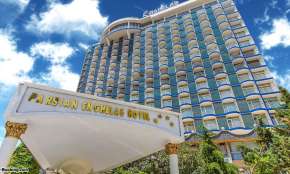 هتل انقلاب تهران