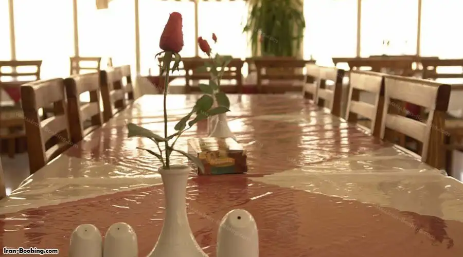 image 6 from Roumeyle Hotel Asaluyeh