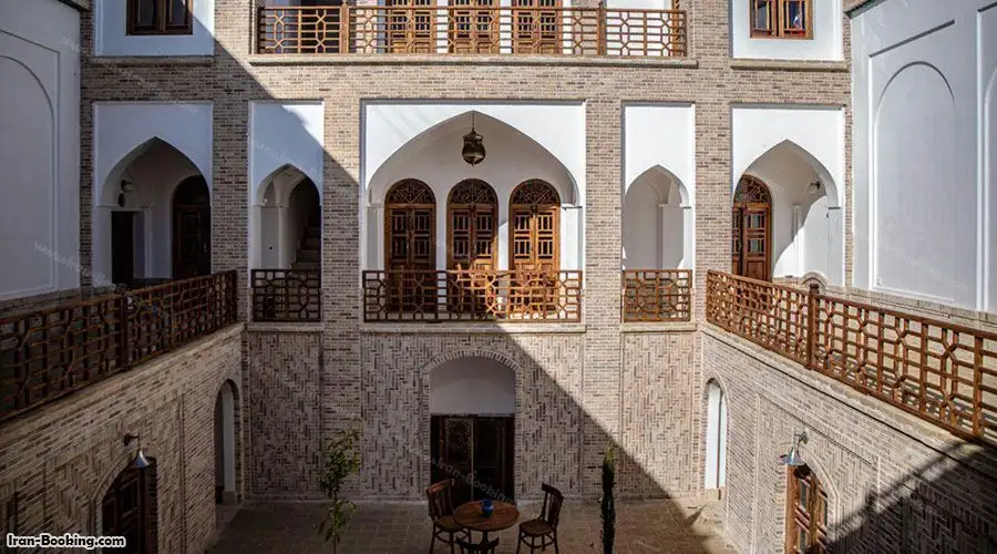 image 3 from Sang Poloy Traditional Hotel Kashan