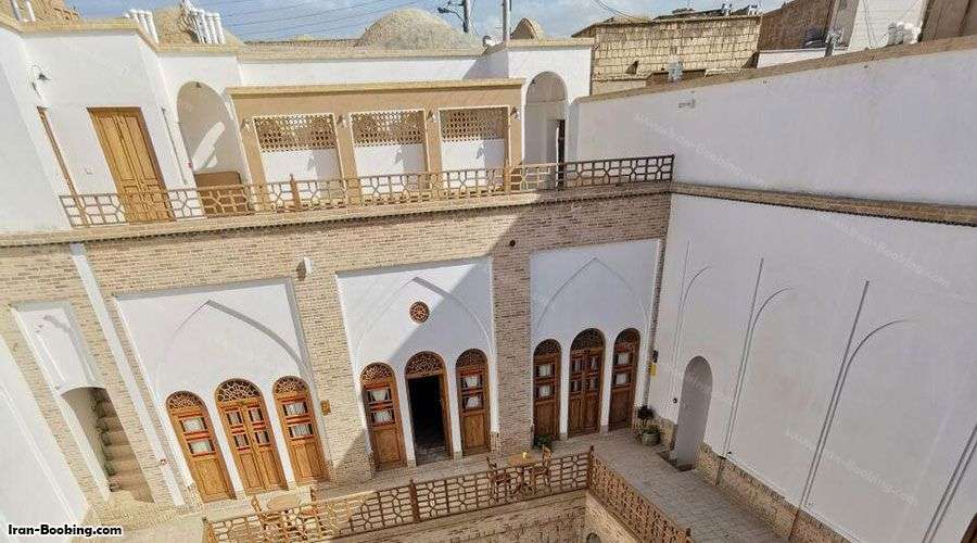 اقامتگاه سنتی سنگ پلوی کاشان