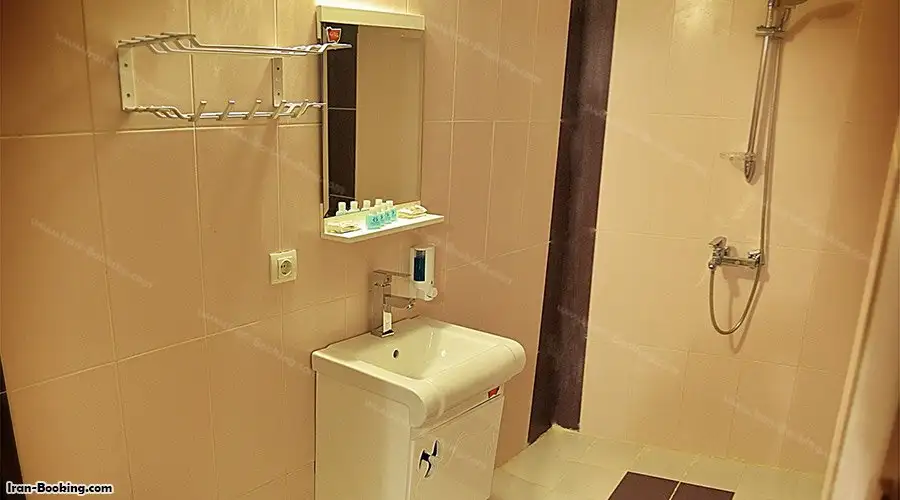 image 9 from Singo Hotel Qeshm