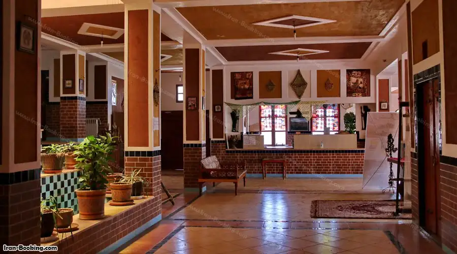 image 3 from Viuna Hotel Abyaneh