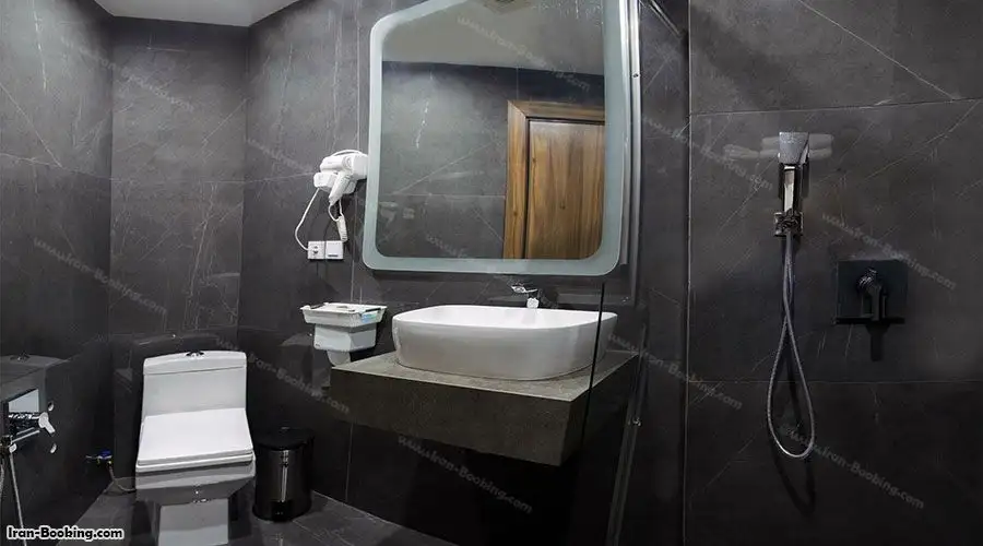 image 11 from Yakamoz Hotel Ardabil