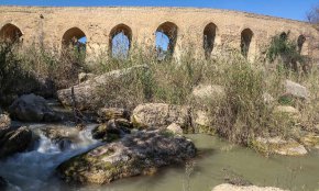 پل شادروان یا بند قیصر