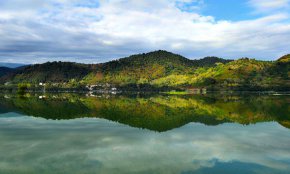 تالاب استیل