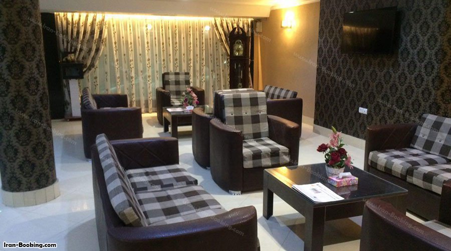 لابی هتل آپارتمان هزار و یک شب مشهد