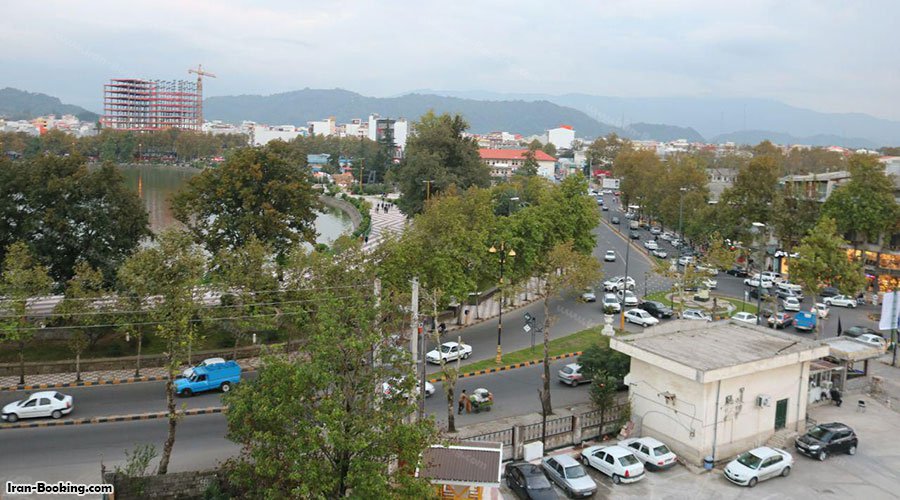 نمای شهر از هتل ابریشمی لاهیجان