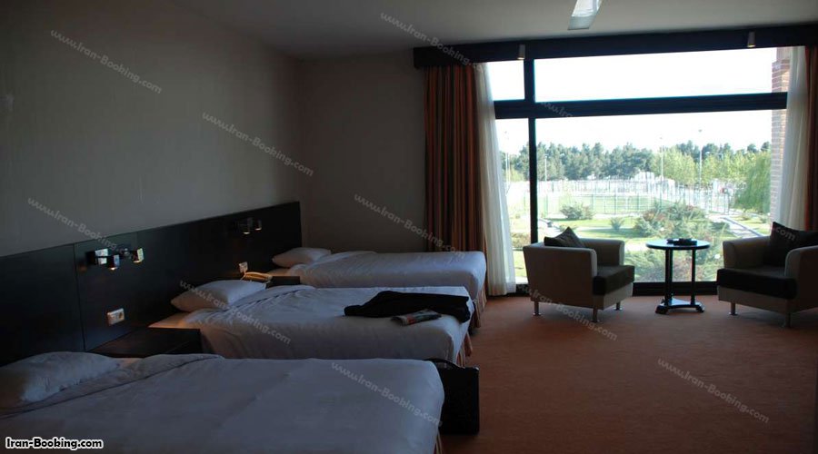 اتاق چهارتخته هتل آکادمی فوتبال تهران