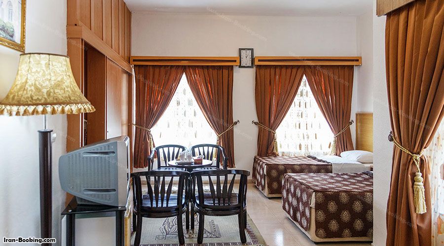 اتاق توئین هتل آفتاب شرق کیش