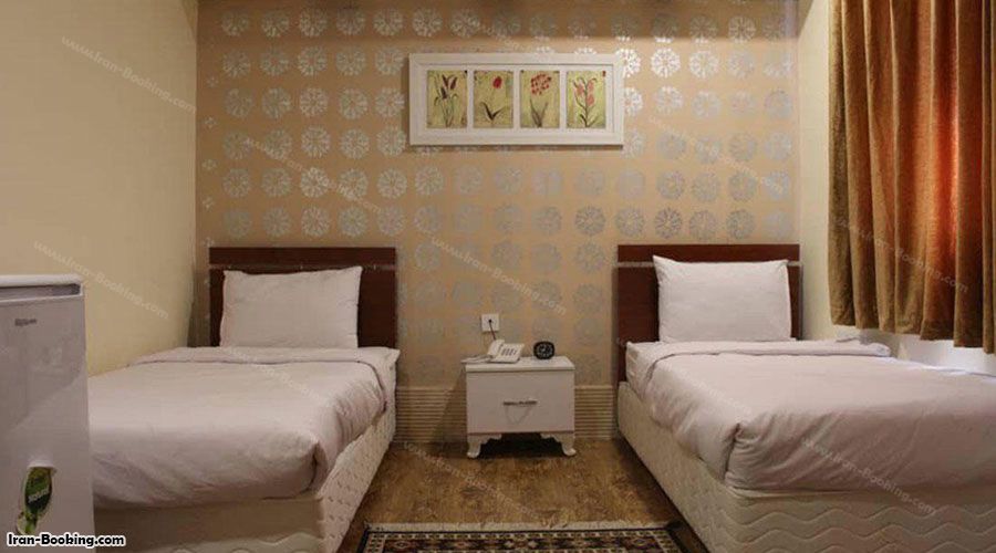 اتاق هتل آکراس سیرجان