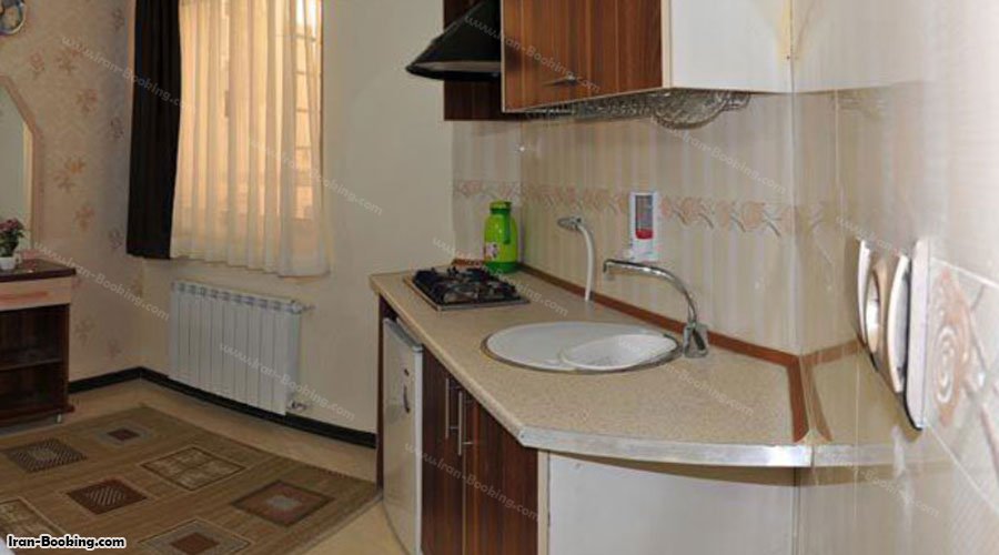 آشپزخانه آپارتمان هتل علیزاده مشهد
