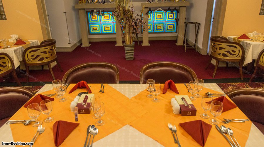 میز رستوران هتل امیرکبیر اراک