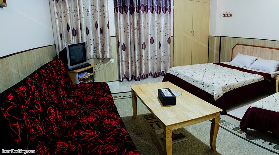 عکس داخل اتاق هتل آرام قشم
