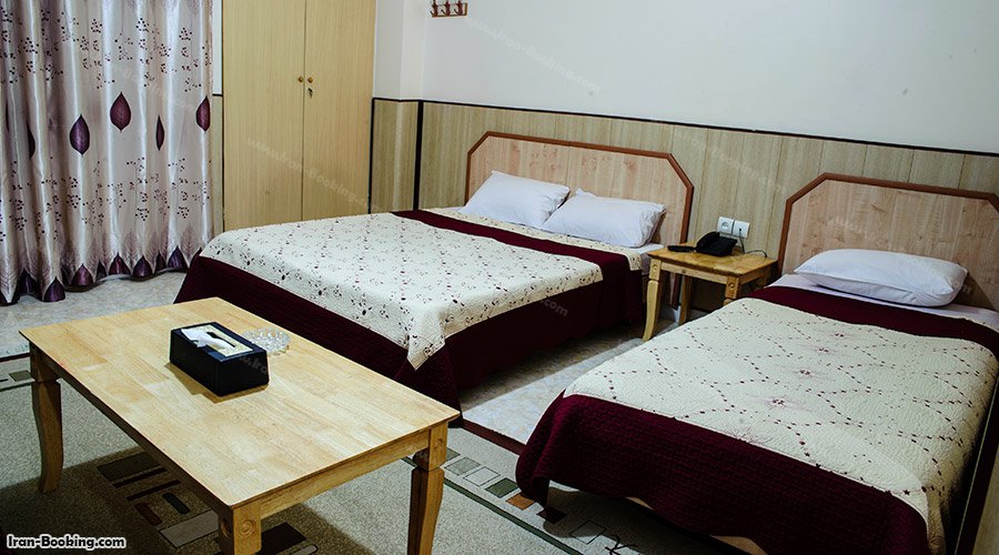 اتاق سه تخته هتل آرام قشم