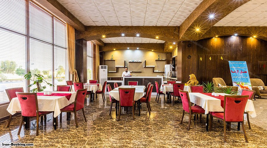 رستوران هتل آرتا قشم
