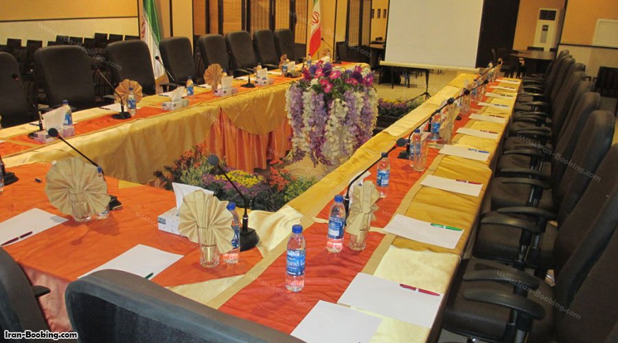 اتاق کنفرانس هتل آساره تهران