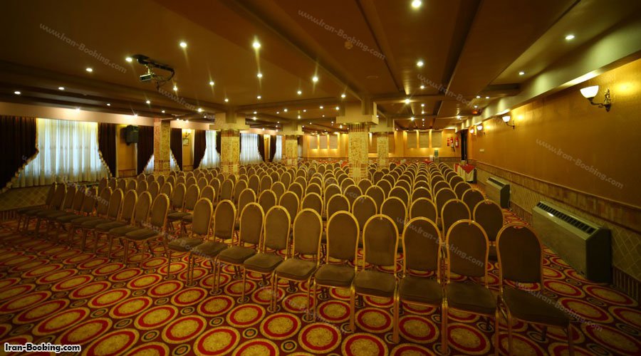 سالن کنفرانس هتل آسمان اصفهان