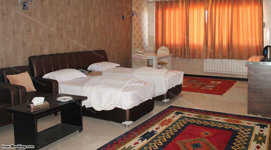 اتاق دوتخته هتل عطر سیب سیرجان