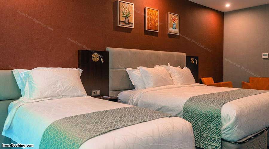 اتاق سه تخته هتل آوینا قشم