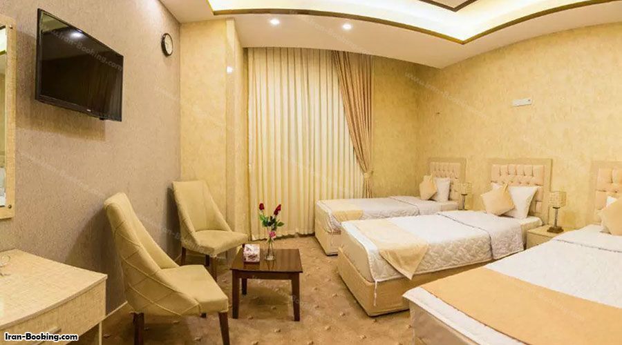 اتاق سه تخته هتل آزادی تبریز
