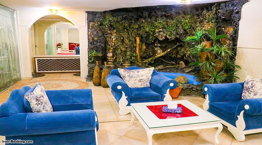 لابی هتل آزادی تهران