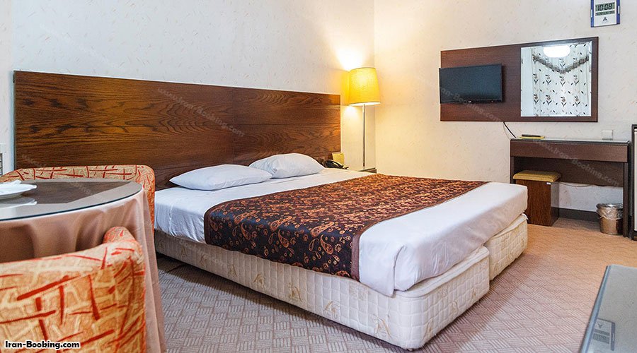 اتاق دوتخته هتل پارسیان یزد