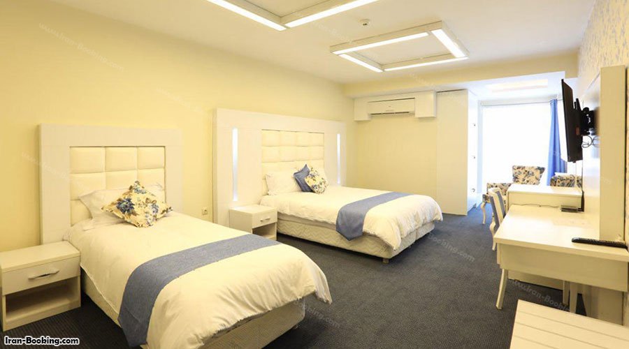 اتاق هتل بلوط