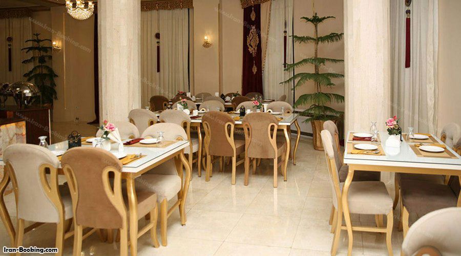 رستوران هتل قصر بسطام شاهرود