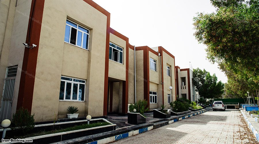 محوطه هتل بهشت قشم