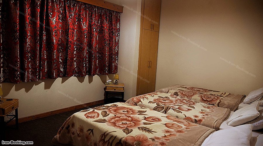 اتاق سه تخته هتل بهشت قشم