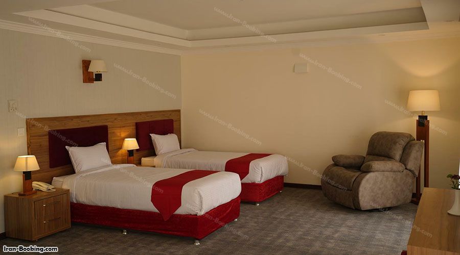 عکس اتاق دونفره هتل برج ساعت بابلسر