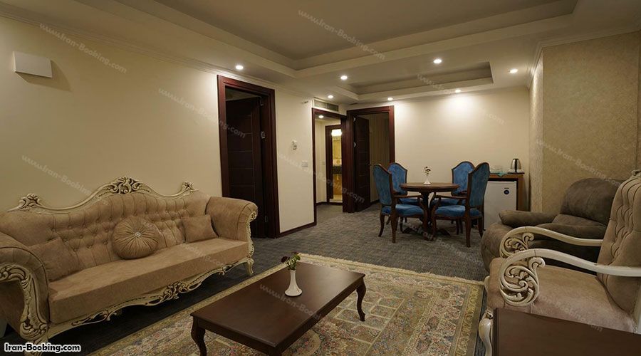 سوئیت هتل برج ساعت بابلسر