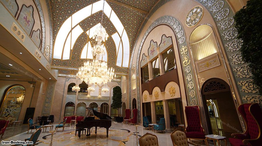 لابی هتل مجلل چهارباغ اصفهان