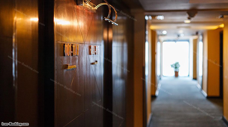 راهرو هتل چمران شیراز