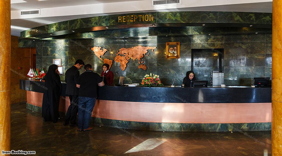 پذیرش هتل چمران شیراز