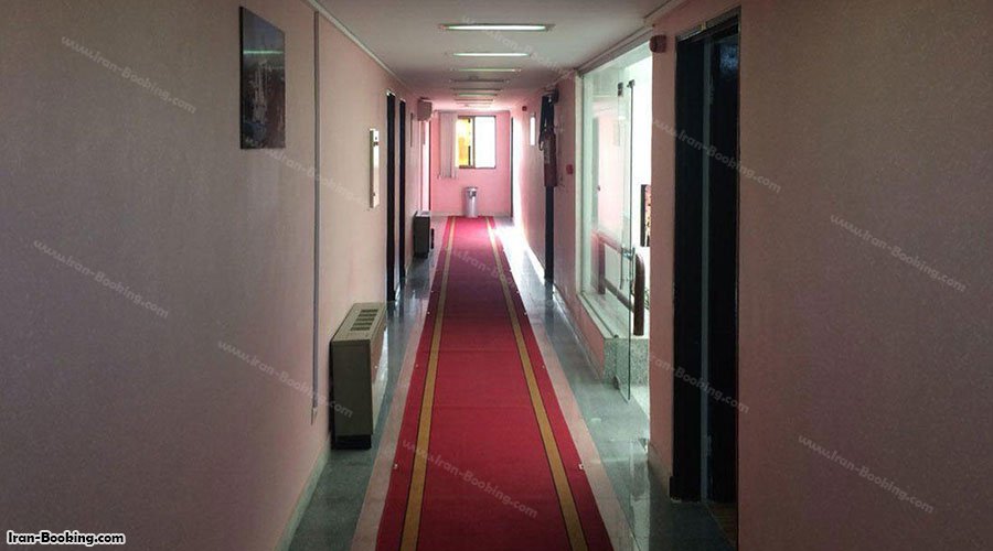 راهرو هتل دانش تهران